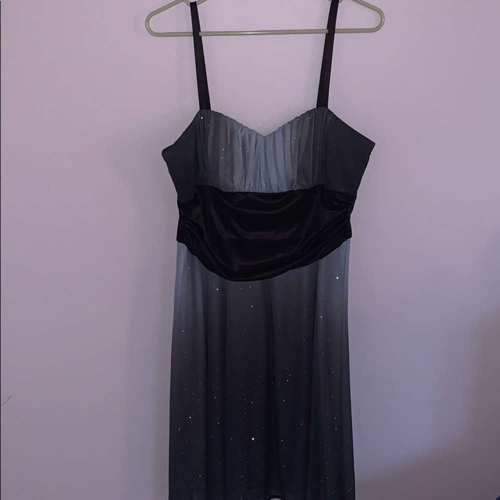 Gray/Black dress